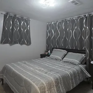 Falstaff Homestay Toronto